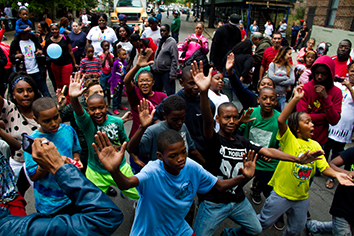 Highbridge Fair - kids dancing - reduced